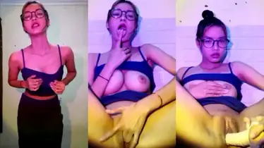 Bokep Panya ABG 19Yo Lepas Jilbab Omek Longdur poster