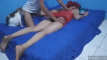 Pijat Sepupu Berujung Paksaan Lembut poster
